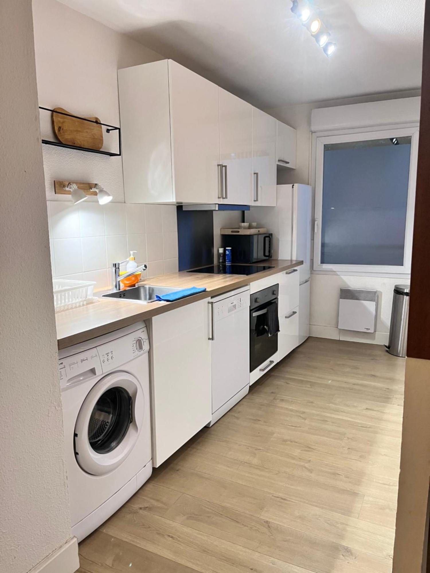 Appartement T3 Proche Remparts Avignon Exterior photo