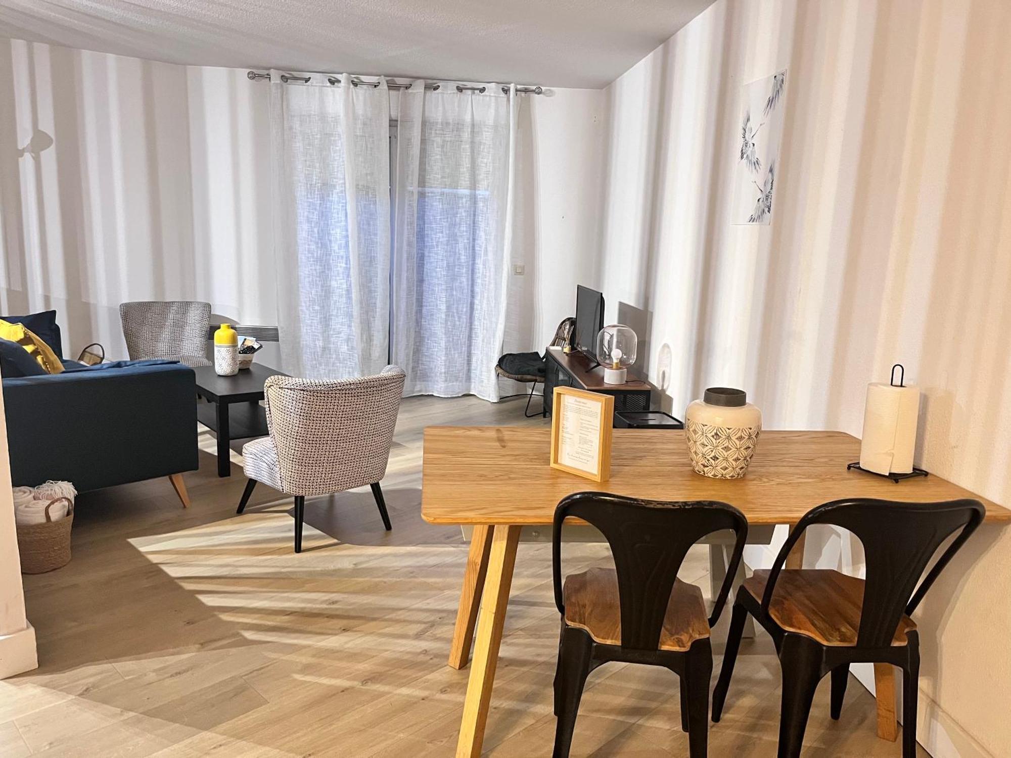 Appartement T3 Proche Remparts Avignon Exterior photo