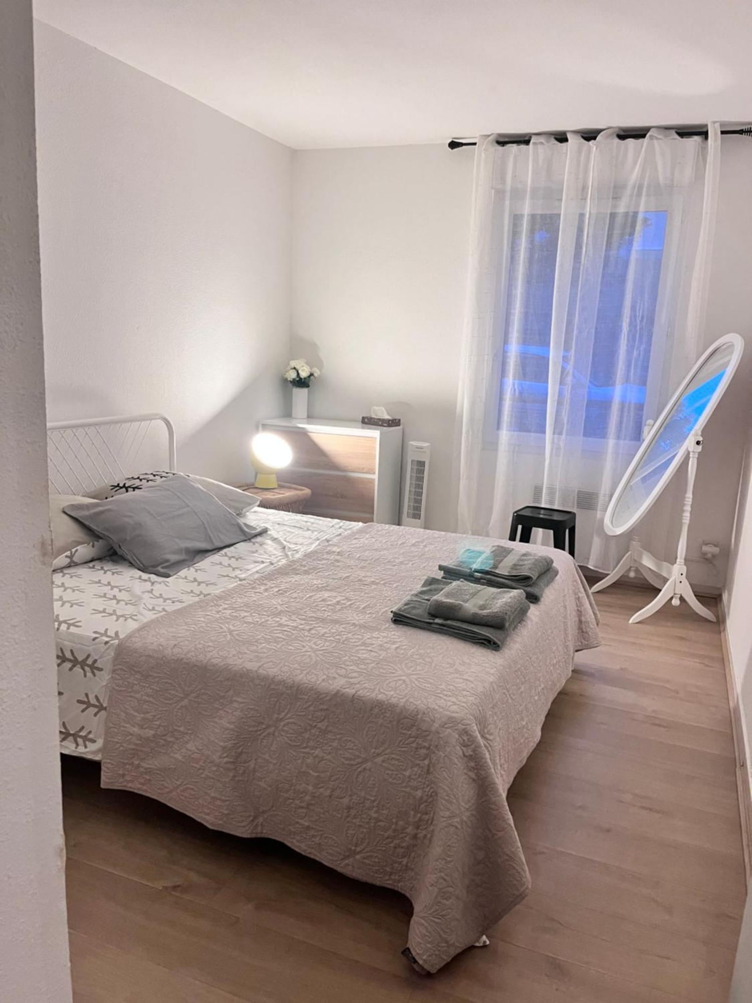 Appartement T3 Proche Remparts Avignon Exterior photo